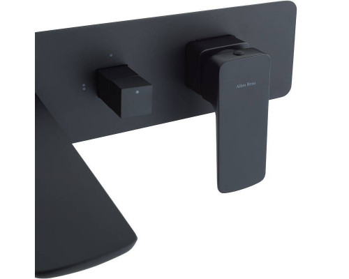 Смеситель для ванны Allen Brau Infinity 5.21007-31 Черный матовый