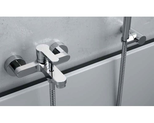 Смеситель для ванны Remer Winner W05 Хром