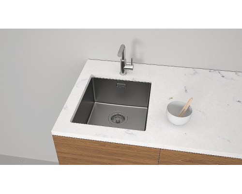 Кухонная мойка Paulmark Yuni 39 Uni YU39-GM Вороненная сталь