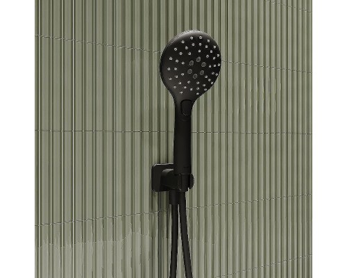 Душевая система Iddis Ray RAYBL02i67 Черная матовая