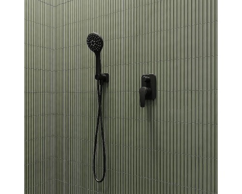 Душевая система Iddis Ray RAYBL02i67 Черная матовая