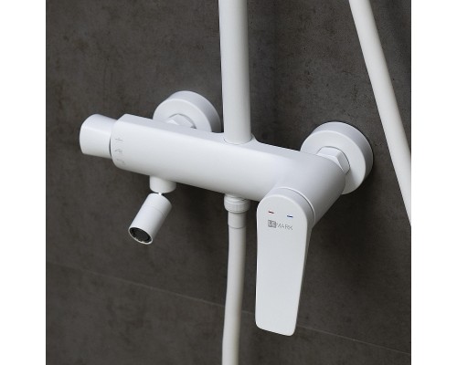 Душевая система Lemark Bronx LM3762MW цвет Белый матовый