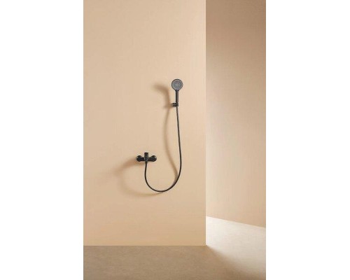 Смеситель для ванны Arrow AG3609MB цвет Черный матовый