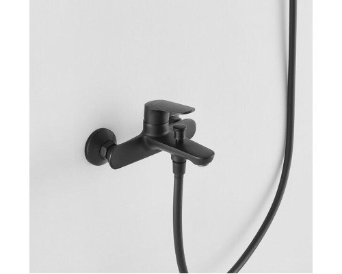 Смеситель для ванны Arrow AG3609MB цвет Черный матовый