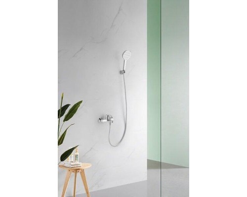 Смеситель для ванны Arrow AG3605 цвет Хром