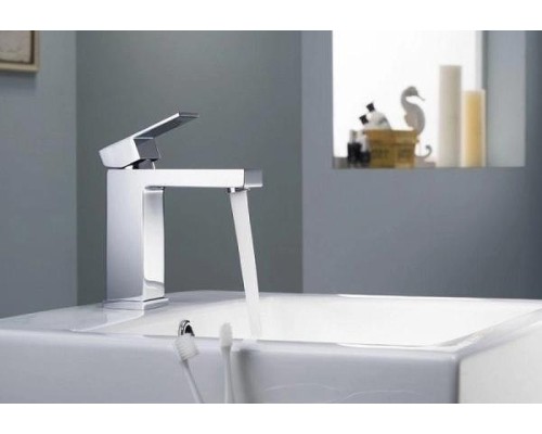 Смеситель для раковины Grocenberg GB2008CR Хром