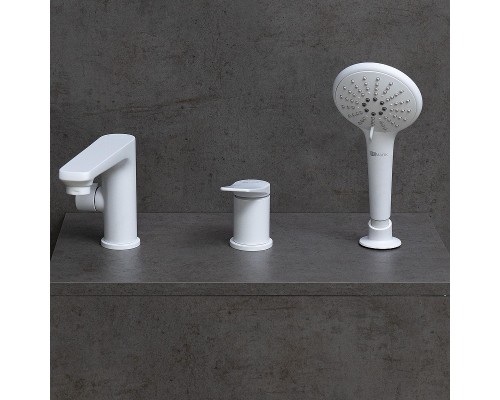 Смеситель на борт ванны Lemark Bronx LM3745MW цвет Белый матовый