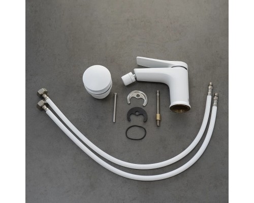 Смеситель для биде Lemark Bronx LM3708MW цвет Белый матовый