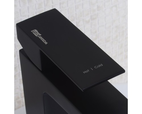 Смеситель для раковины WasserKRAFT Abens 2003H Черный матовый