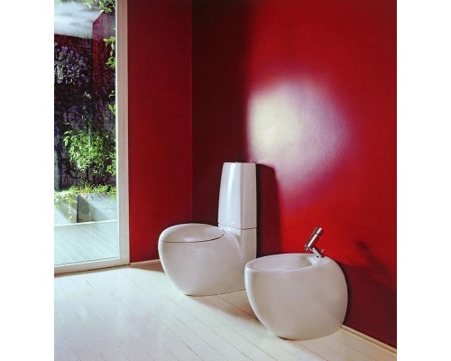 Унитаз компакт Laufen Alessi One 8.2297.6 без бачка и сиденья