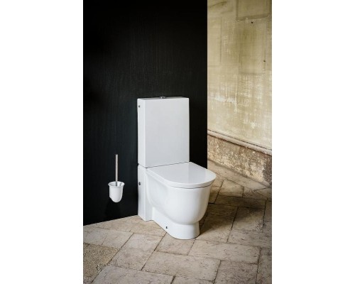 Унитаз компакт Laufen New Classic 8.2485.8.000.000.1 без бачка и сиденья