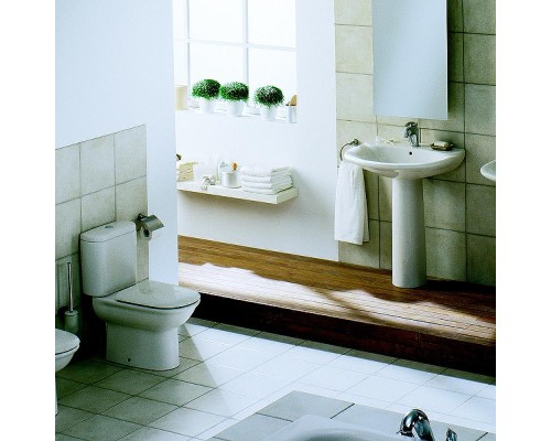 Унитаз компакт Roca Giralda 342466000 без бачка и сиденья