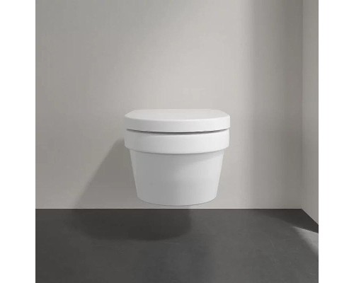 Унитаз Villeroy&Boch Architectura 5684HR01 с сиденьем Микролифт