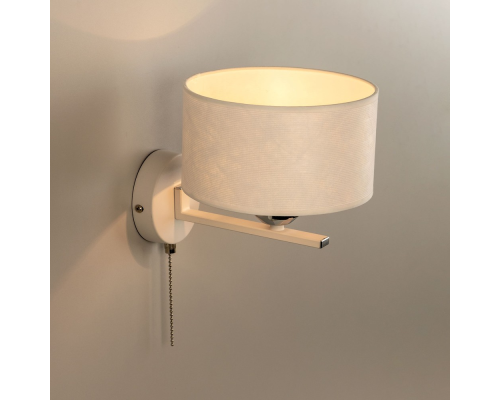 Citilux Тильда CL469310 Бра с абажуром и выключателем Белое