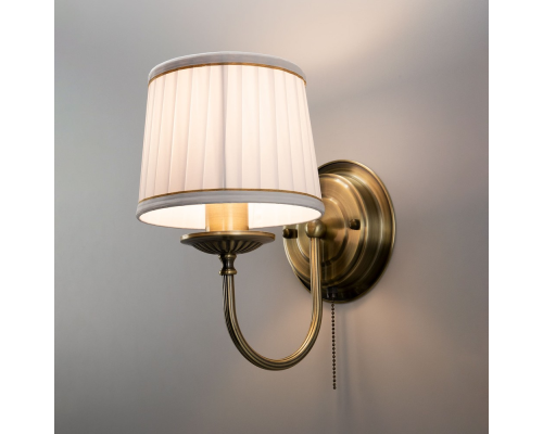 Citilux Гера CL433313 Бра с абажуром и выключателем Бронза