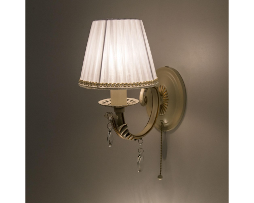 Citilux Элиза CL423311 Бра с абажуром и выключателем Бежевое