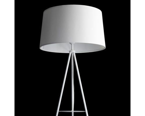 Citilux Рейнер CL806020 Торшер со столиком Белый